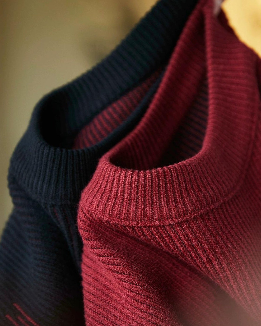 シエラビスタ エッジリブクルーネックセーター 2318