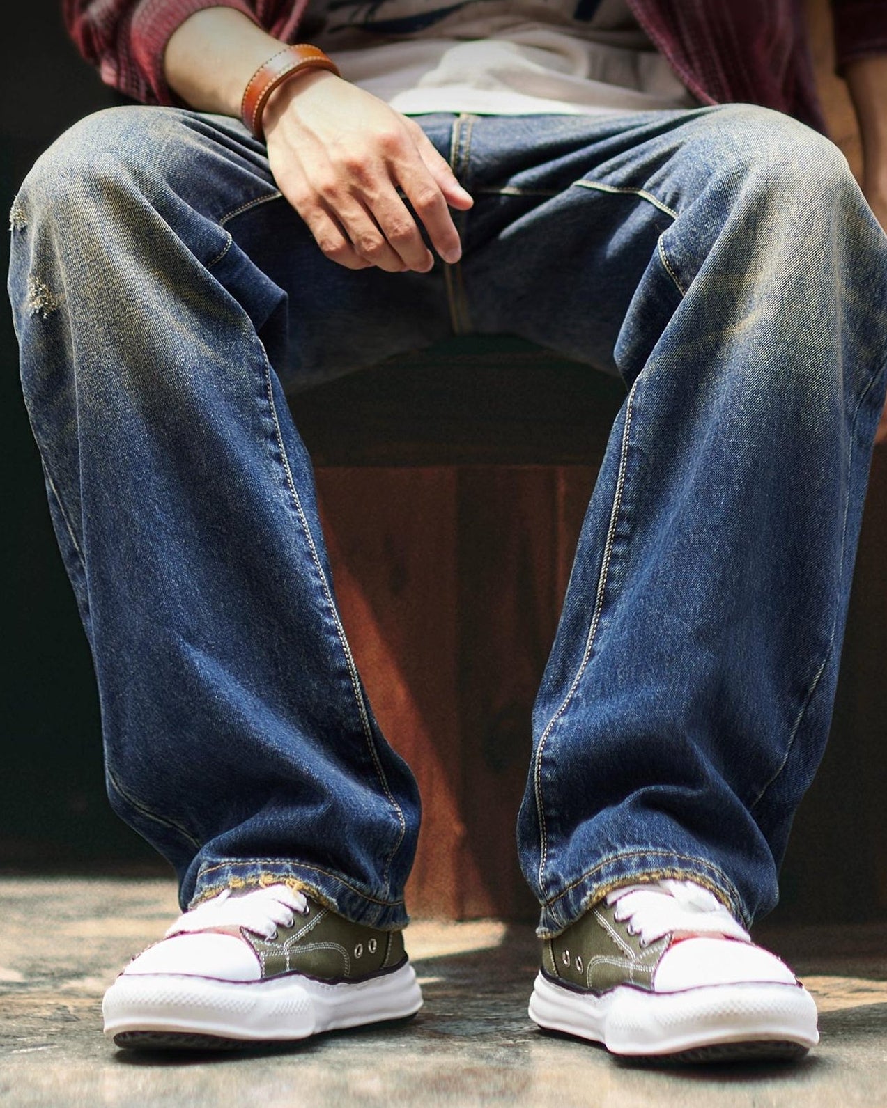 タイラー ヴィンテージウォッシュワイドデニムパンツ 2331