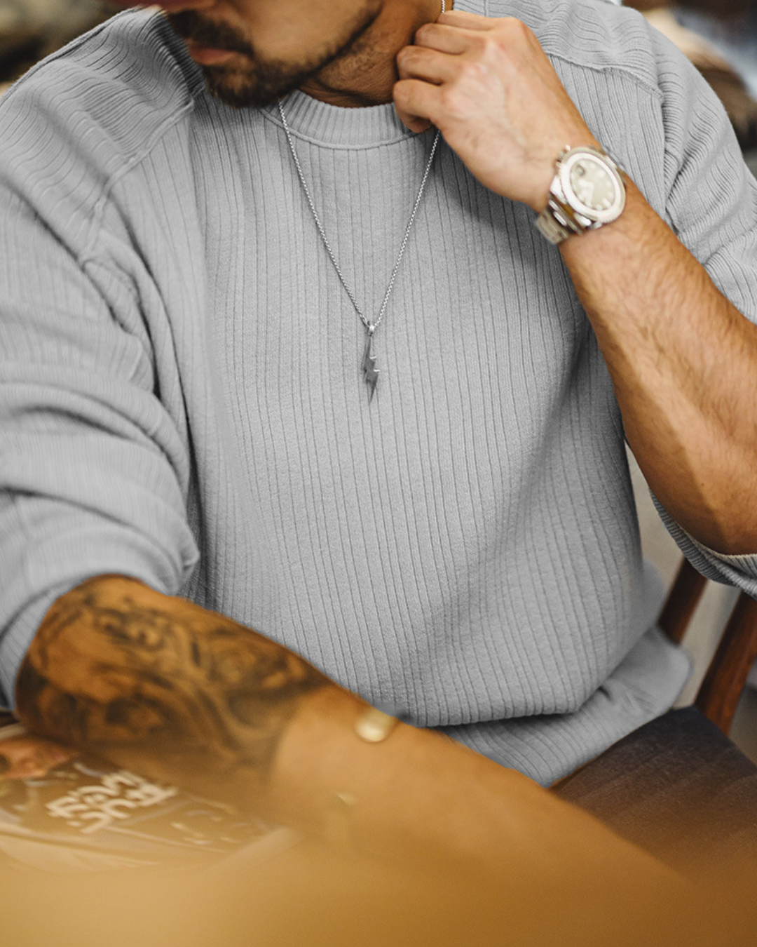 アントニア クルーネックルーズフィットリブニット 2188