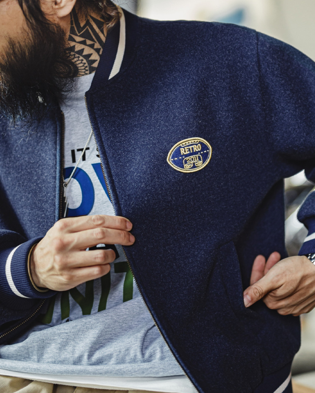 ウースター ラインリブバック刺繡ジップアップブルゾン 2236