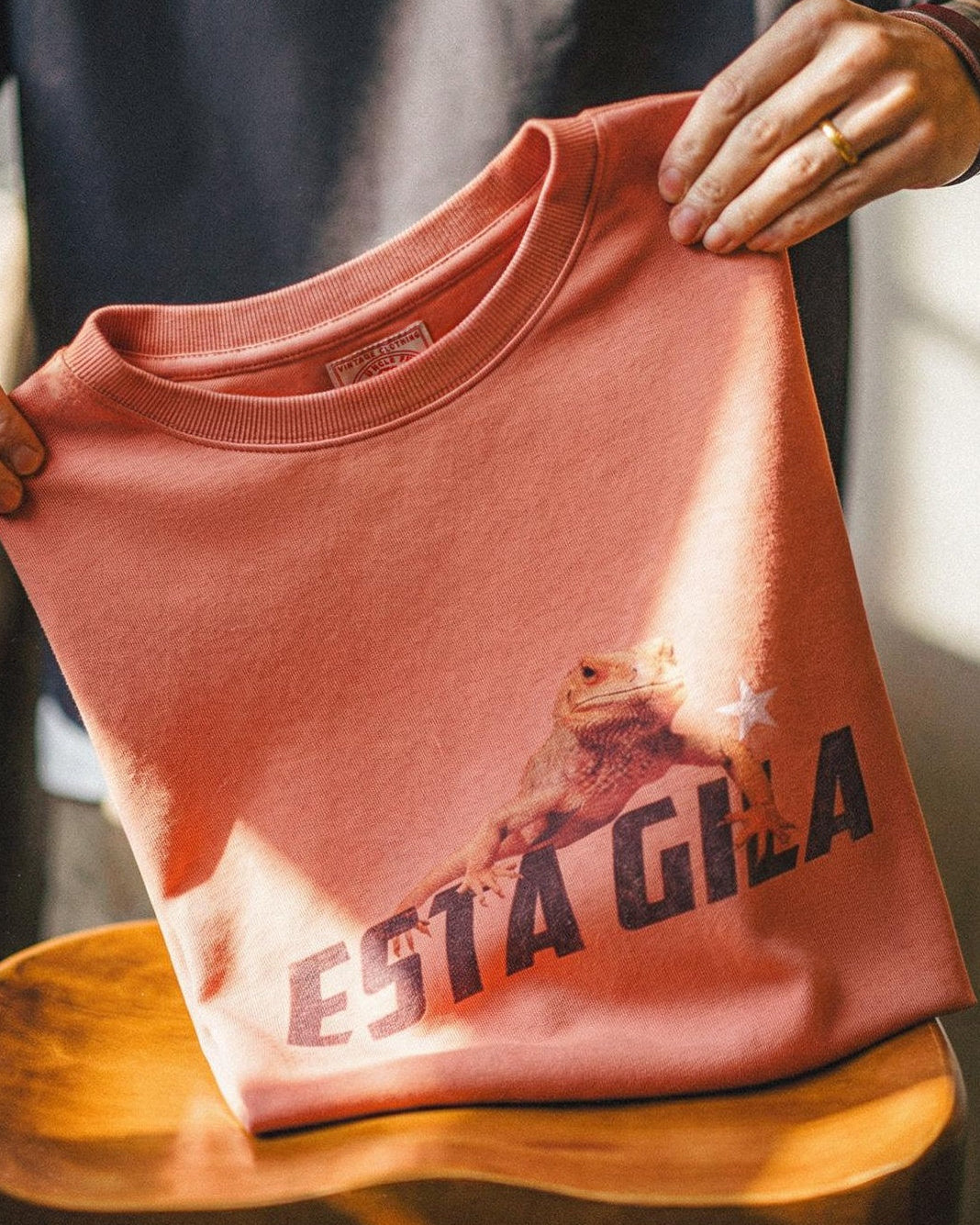 フィンドレー アニマルグラフィックティーシャツ 2631