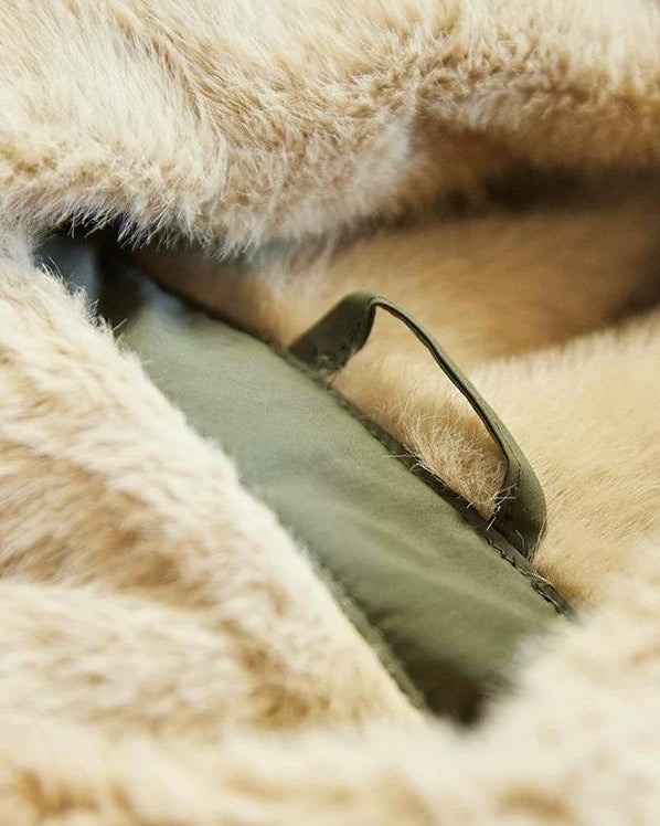 ムーアパーク ファーカラーミリタリージャケット 2383