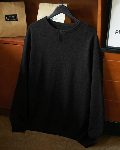 メスキート ワンボタンUネックニットセーター 2323