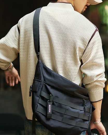 チカシェイ ジオメトリックハーフジッププルオーバー 2397