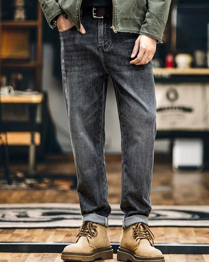 ビロイト ユーズドストレートデニムパンツ 2406