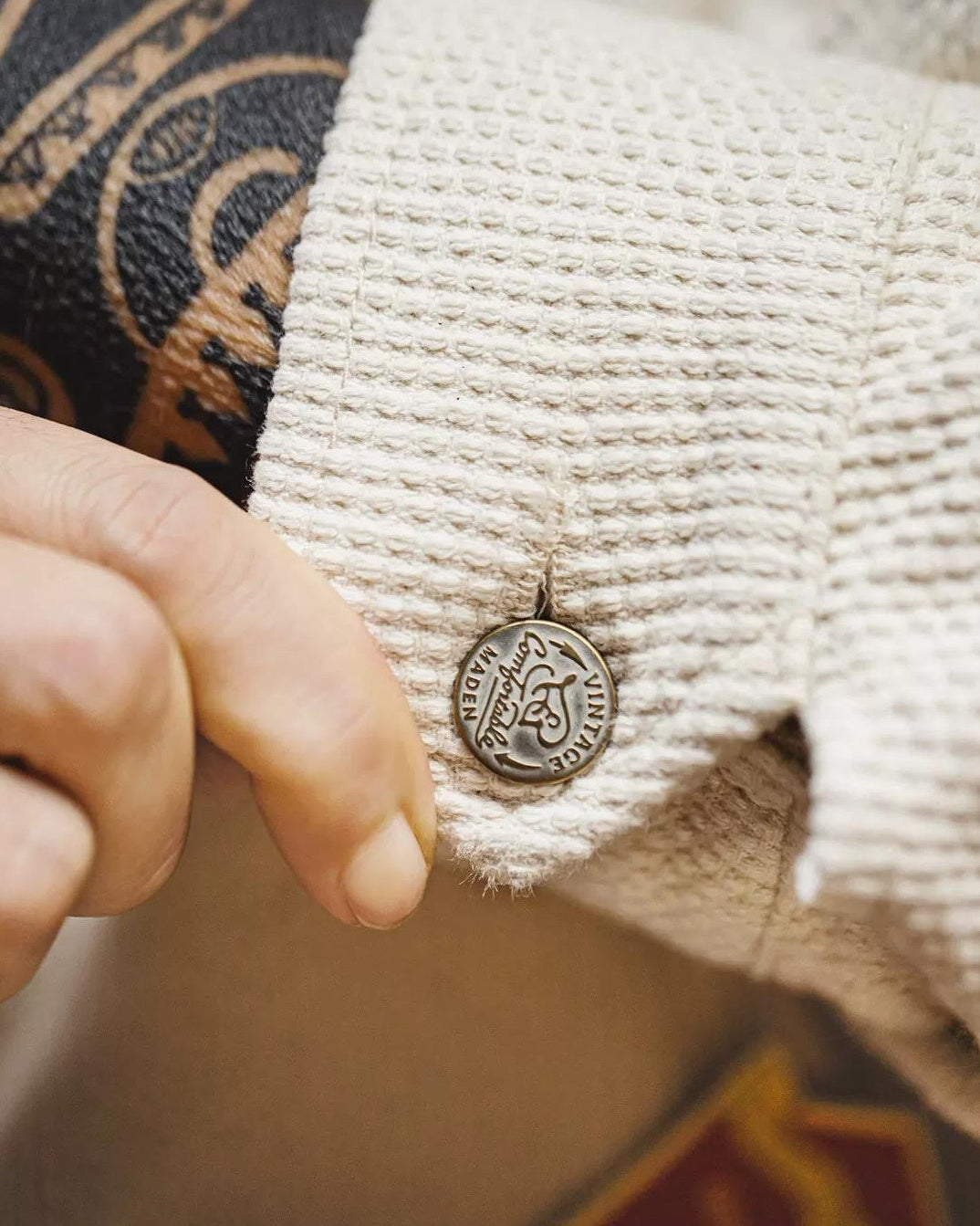 ベントンビル 立体織りジップジャケット 2460