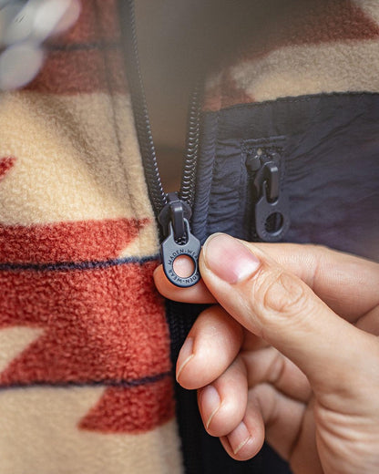 コンウェイ ネイティブ柄切替スタンドジャケット 2461