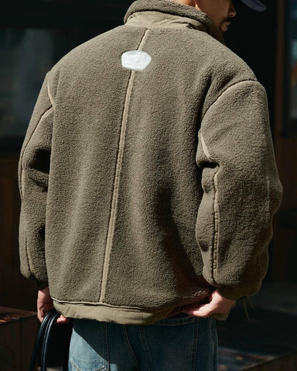 イサカ  スタンドカラーボリュームフリースジャケット 2299