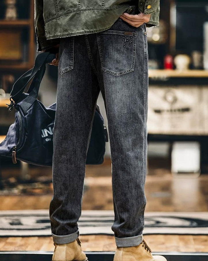 ビロイト ユーズドストレートデニムパンツ 2406