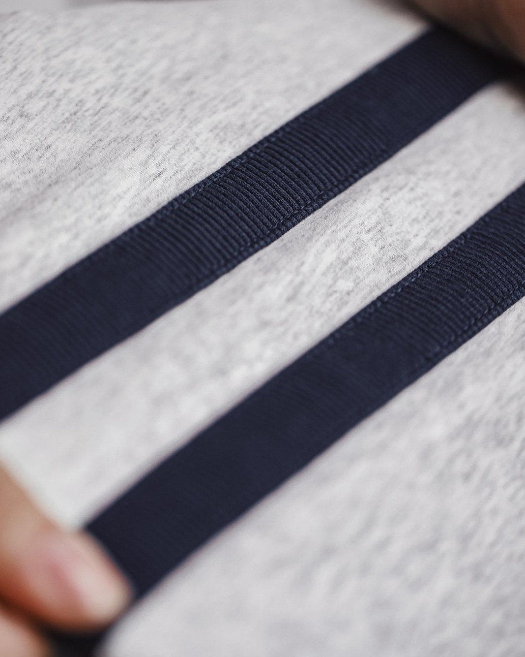 ナチェズ フロントサガラプリントフットボールＴ 2463